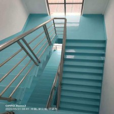 刷楼梯用的防水涂料	(楼梯间刷涂料多少钱一米)