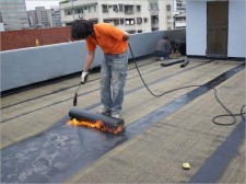 屋顶如何检修防水涂料视频	(屋顶如何检修防水涂料视频教学)